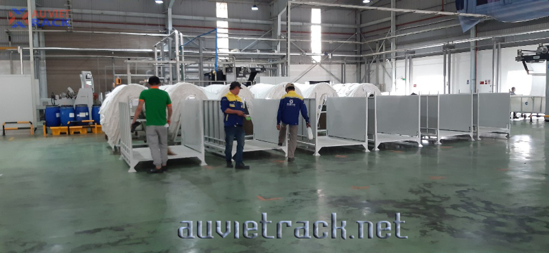 pallet xếp chồng